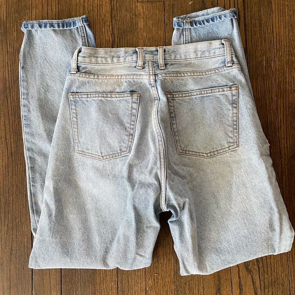 Brandy Melville High Rise Mom Jeans